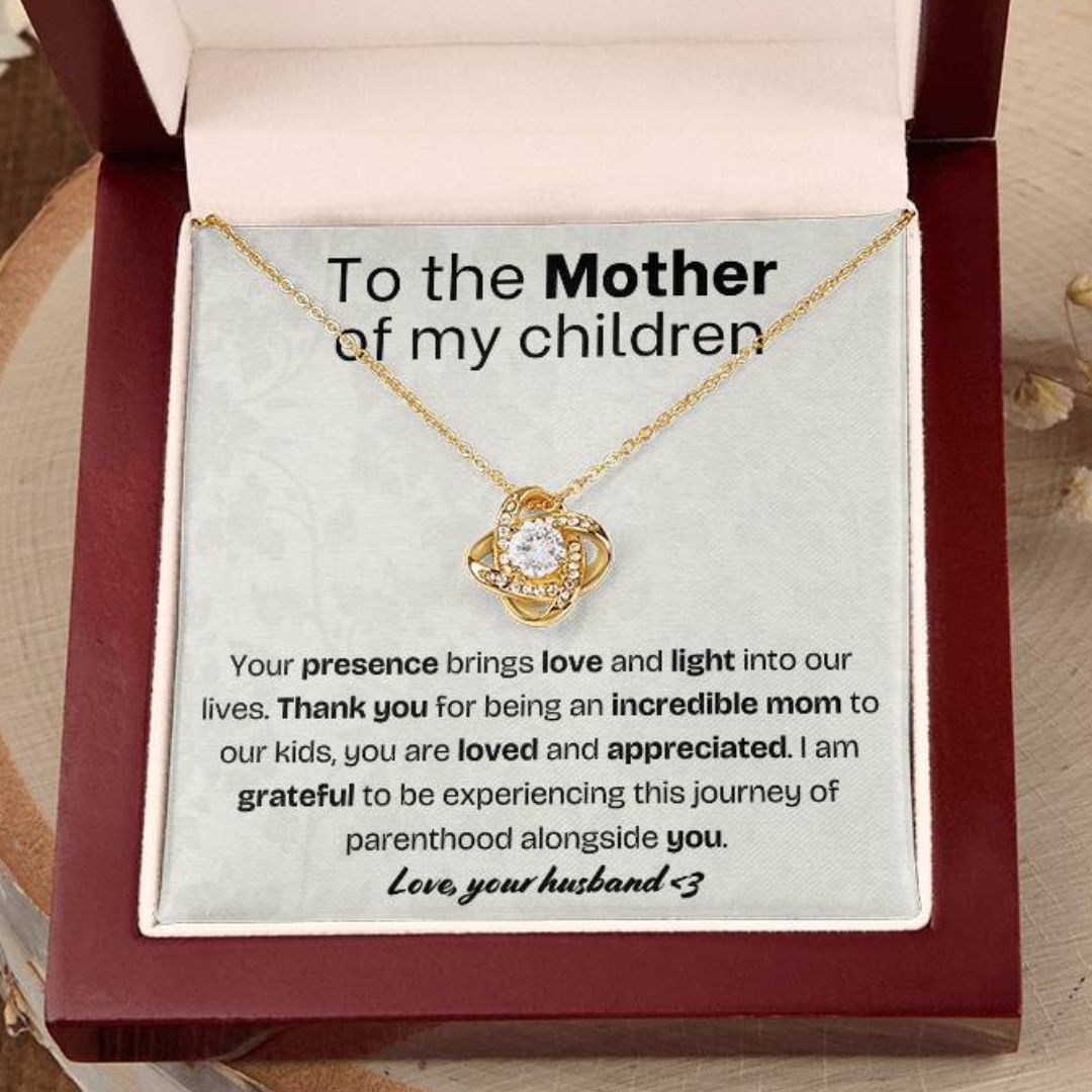 To the Mother of my children - Love knot necklace with message card