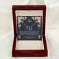 To my mom, everlasting love necklace with message card